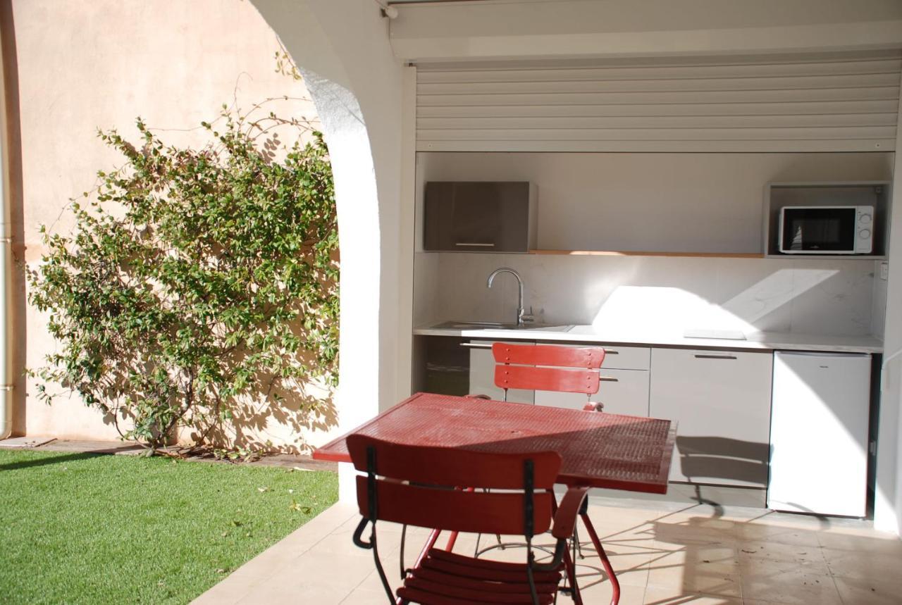 Aloasis Bed and Breakfast Grimaud Exteriör bild