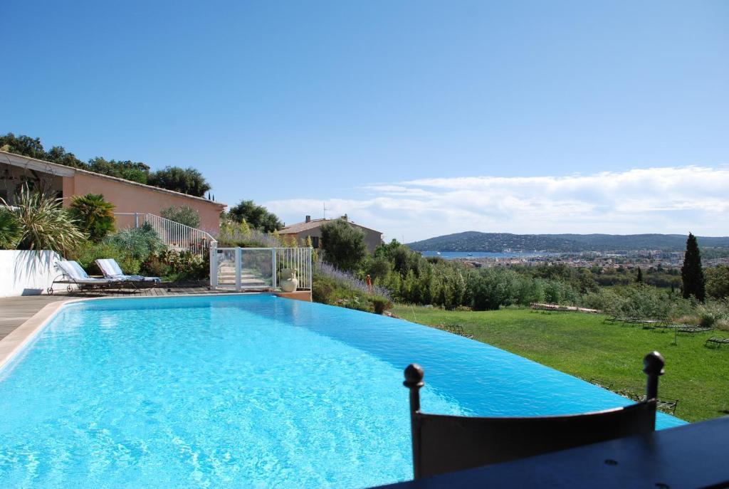 Aloasis Bed and Breakfast Grimaud Exteriör bild