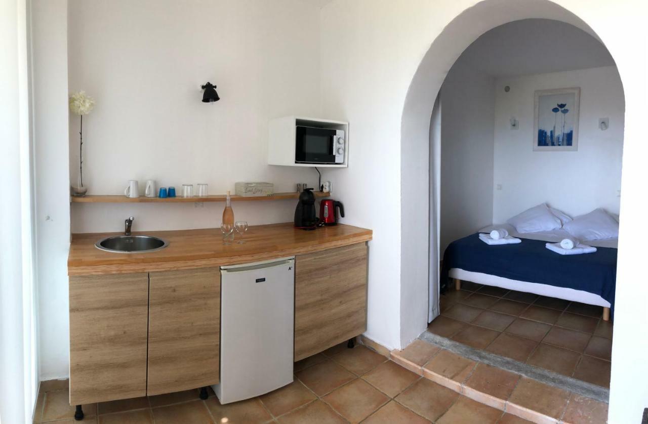 Aloasis Bed and Breakfast Grimaud Exteriör bild